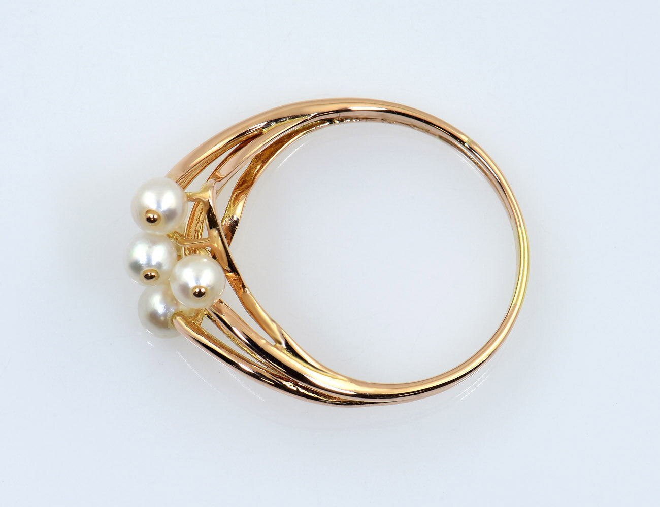 Ring Pearls 750/000 18 K red gold