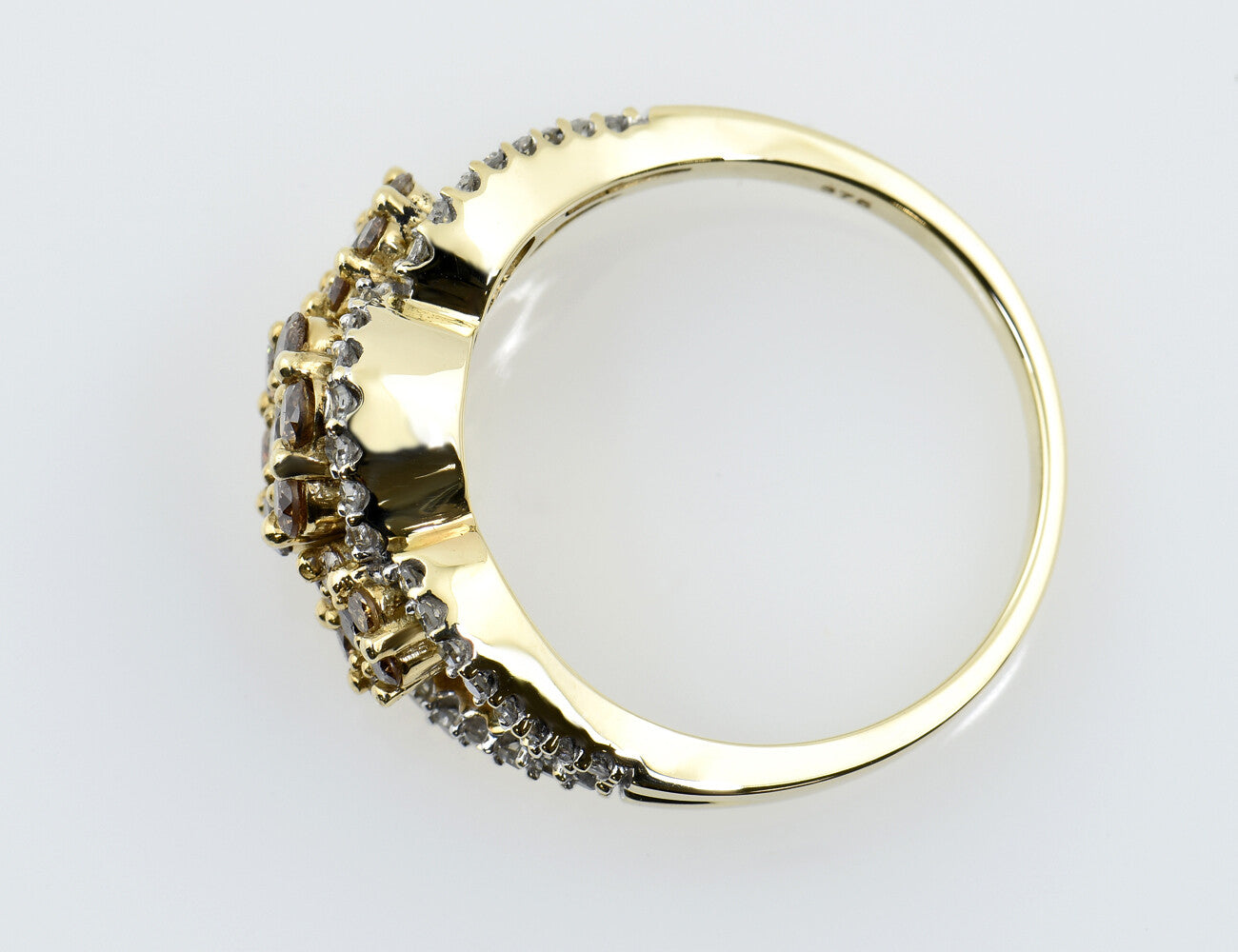 Diamant Ring 375/000 9 K Gelbgold, 67 Diamanten zus. 0,80 ct
