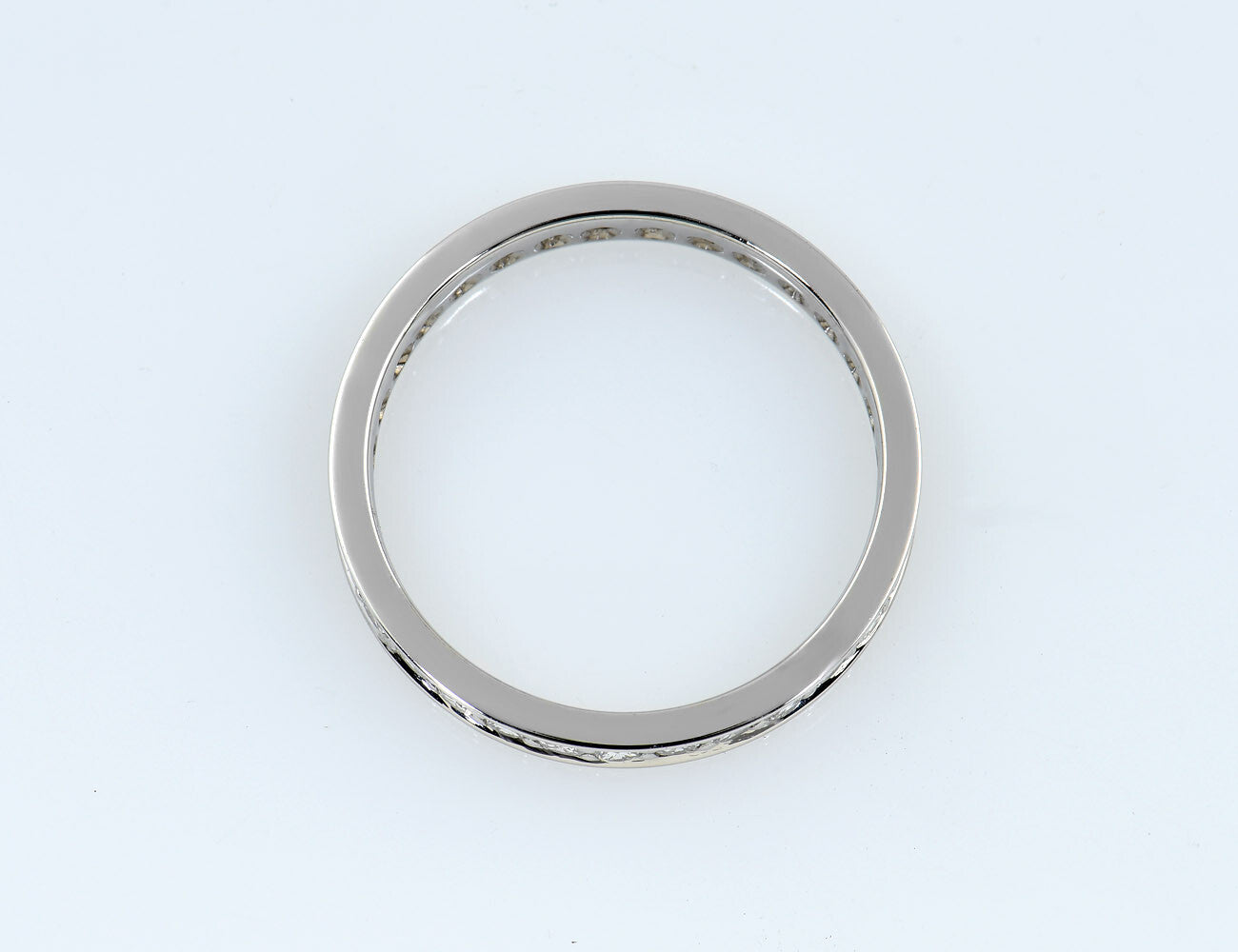 Memoire diamond ring 585/000 14 K white gold 31 diamonds total 1.00 ct