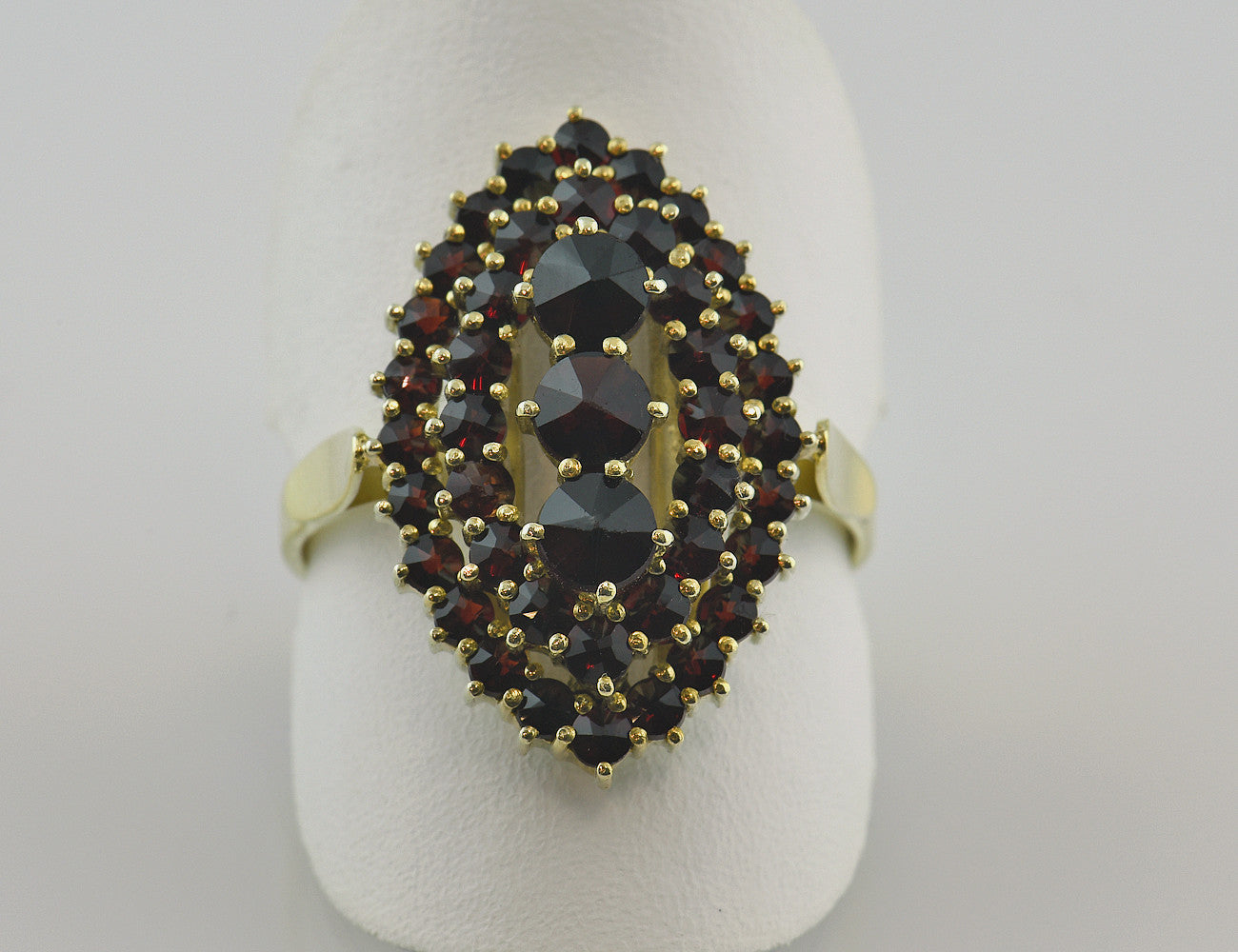 Ring Granat 585/000 14 K Gelbgold
