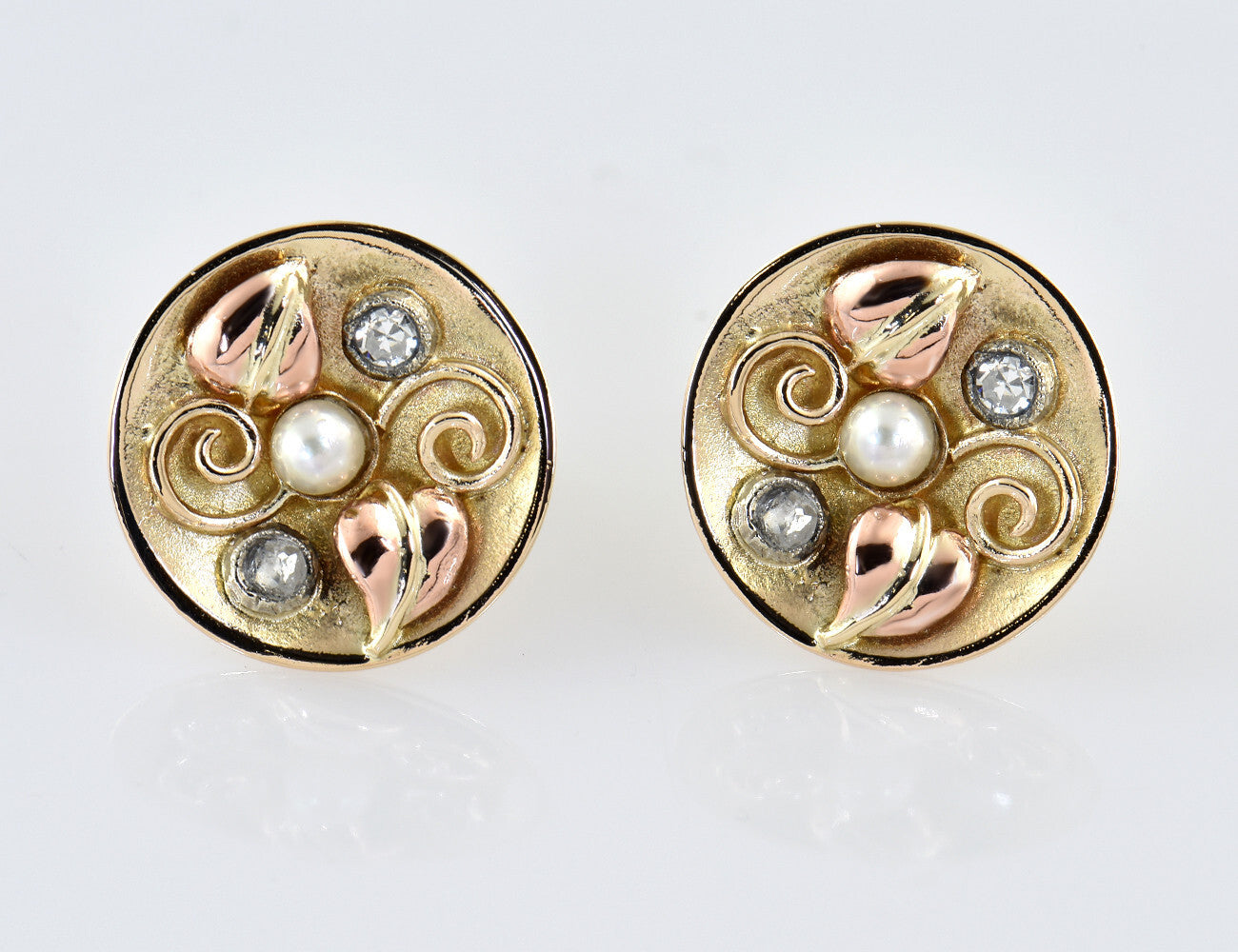Ohrringe Perle 333/000 8 K Gelbgold Perlohrstecker 4 Diamanten zus. 0,08 ct