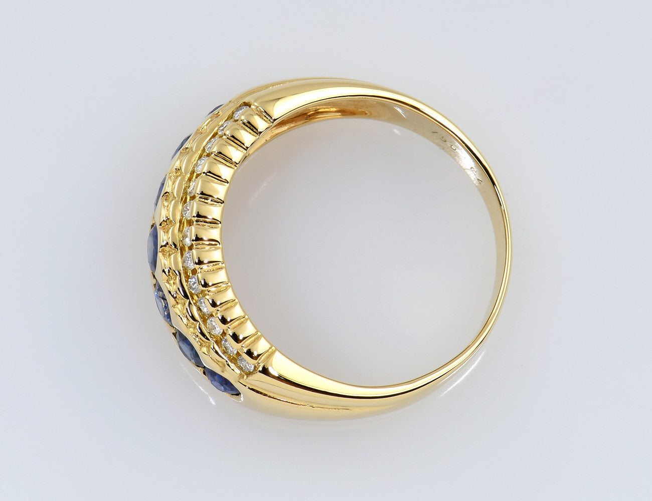 Saphir Diamant Ring 750/000 18 K Gelbgold 26 Brillanten zus. 0,24 ct