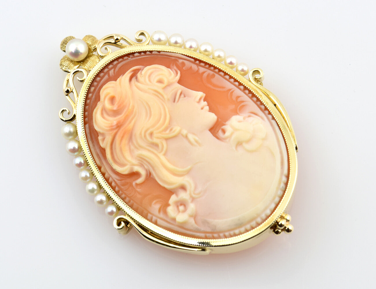 Brosche - Anhänger Muschelgemme 585/000 14 K Gelbgold