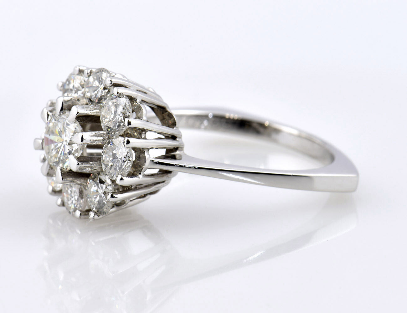 Diamant Ring 750/000 18 K Weißgold 9 Brillanten zus. 2,00 ct