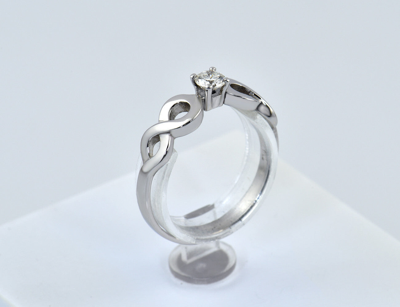 Solitär Diamant Ring 750/000 18 K Weißgold Brillant 0,15 ct