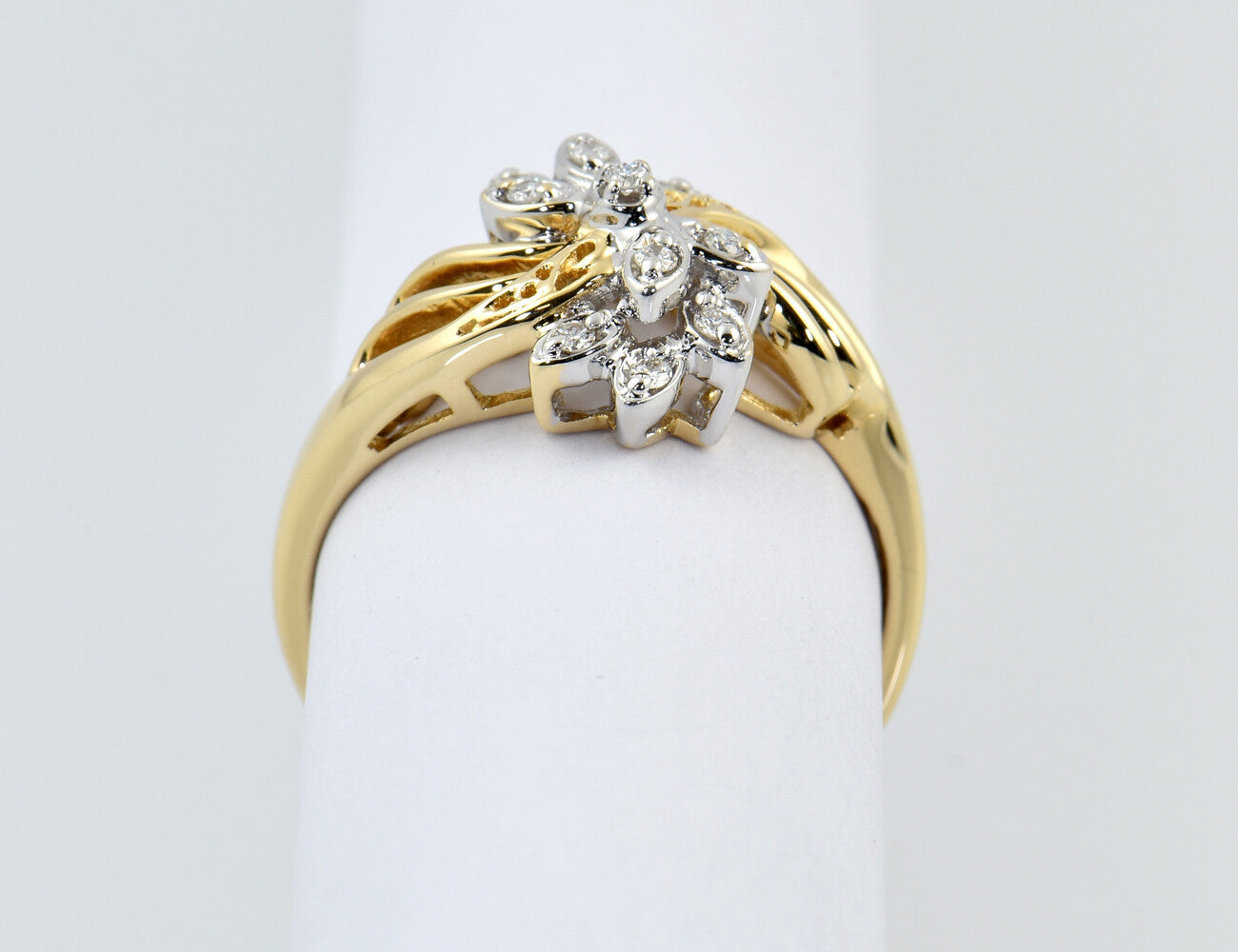 Diamantring 585/000 14 K Gelbgold 11 Brillanten zus. 0,10 ct
