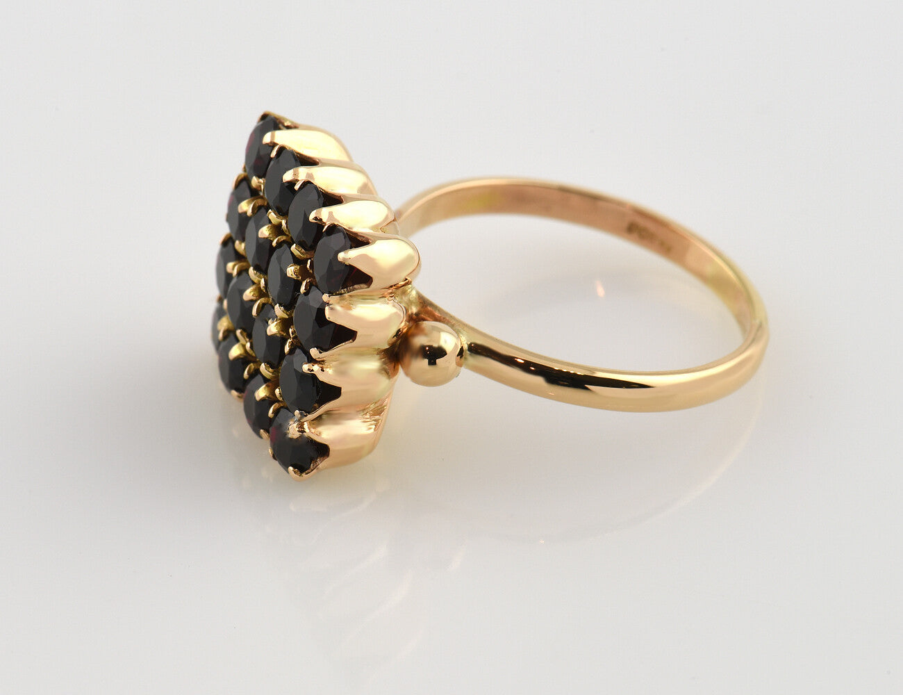 Ring Granat 750 18 K Gelbgold
