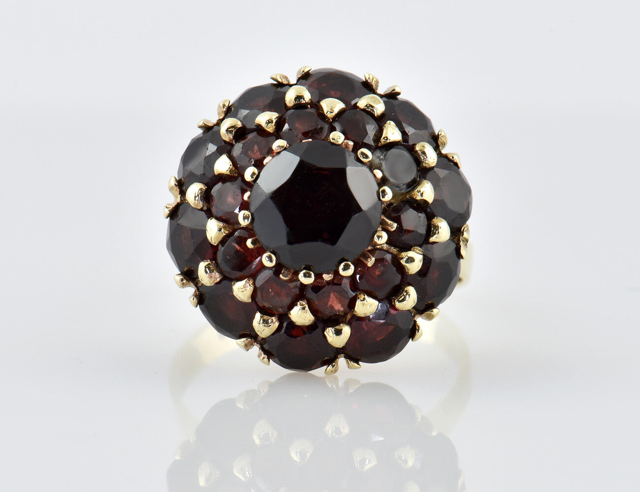 Ring Granat 333/000 8 K Gelbgold