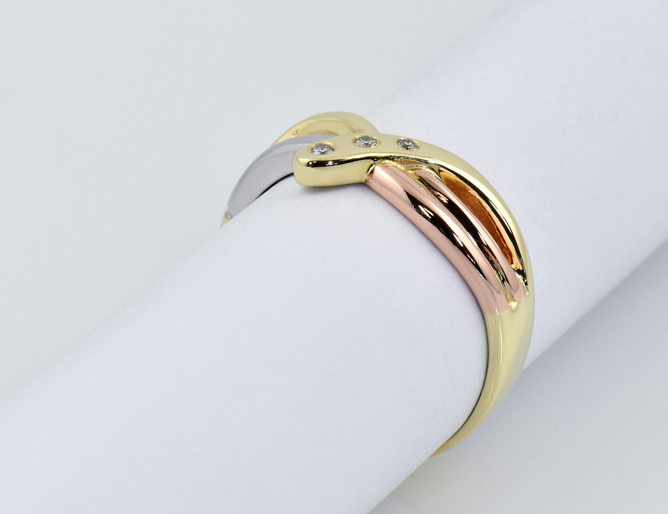 Diamantring 585/000 14 K Gelbgold 3 Brillanten zus. 0,05 ct