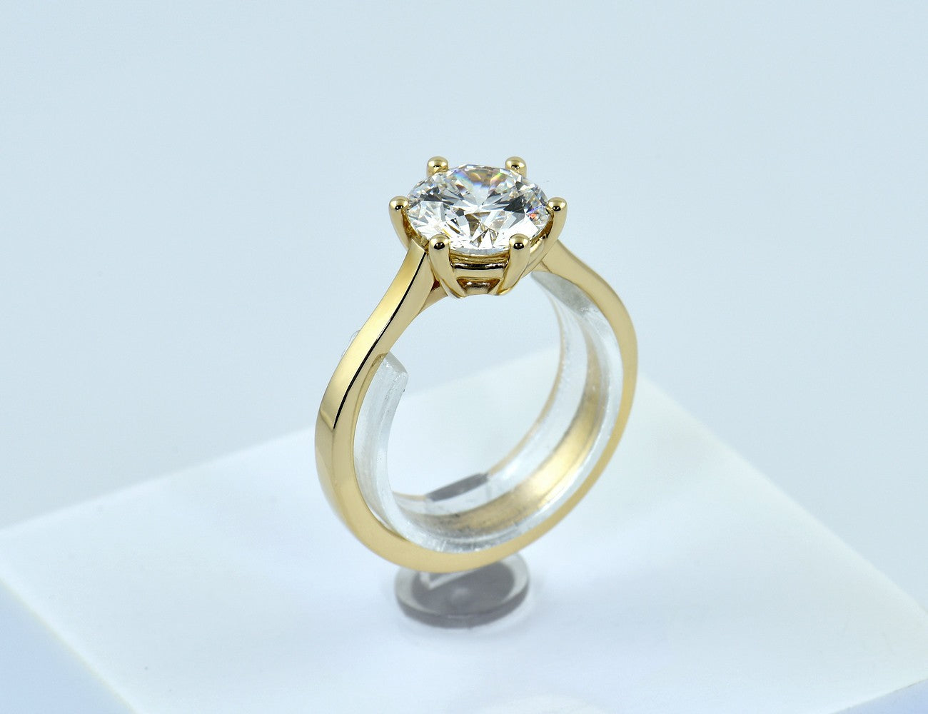 Solitär Ring 585/000 14 K Gelbgold Diamant LG 2,00 ct mit IGI Zertifikat E/VVS2
