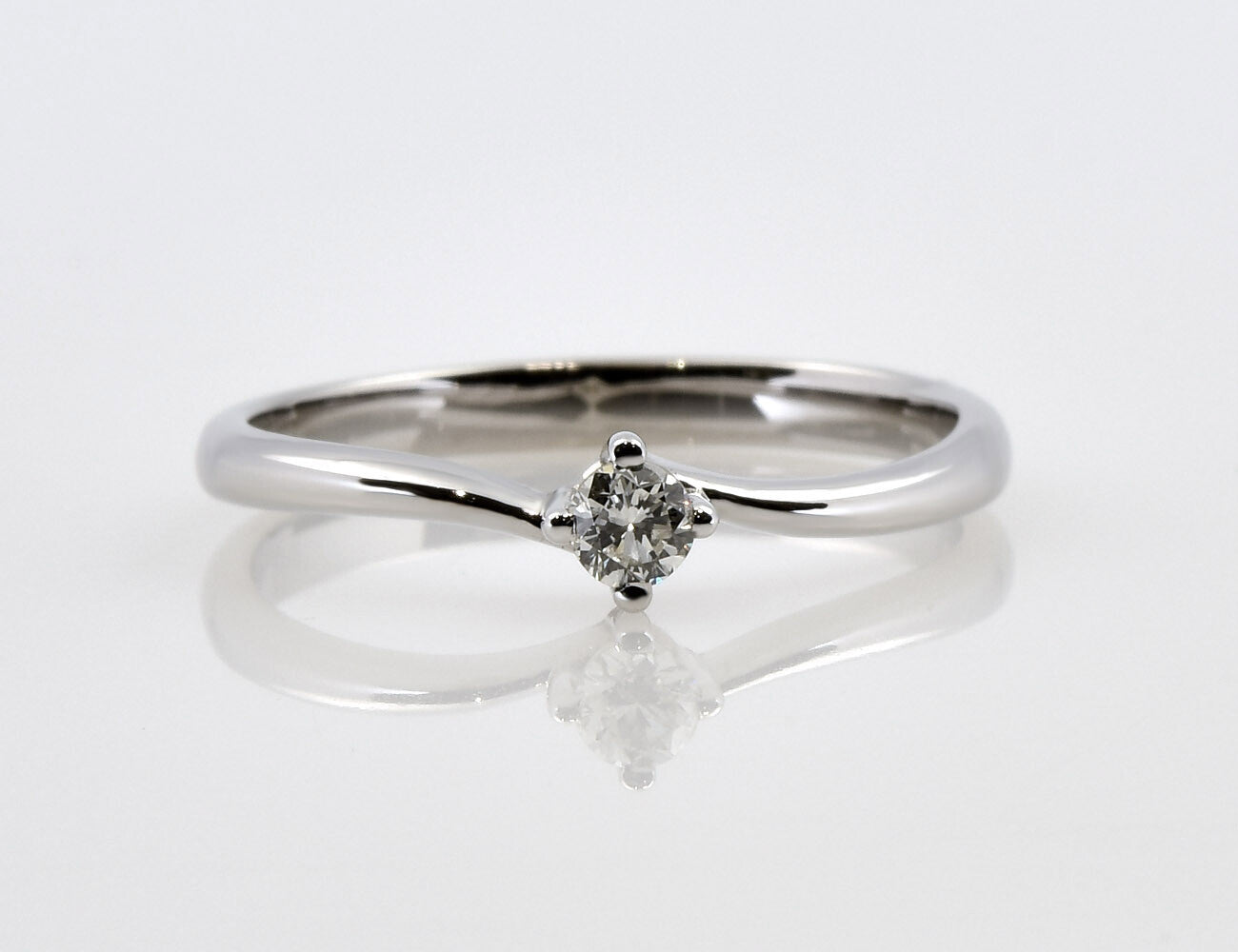 Solitär Diamant Ring 585/000 14 K Weißgold Brillant 0,12 ct