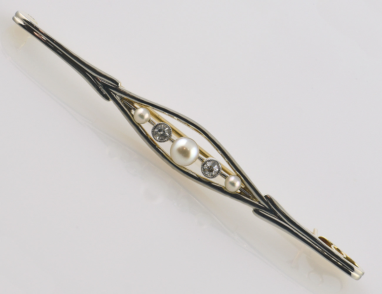 Brosche Zuchtperle 585 14 K Gelbgold 2 Diamanten zus. 0,05 ct