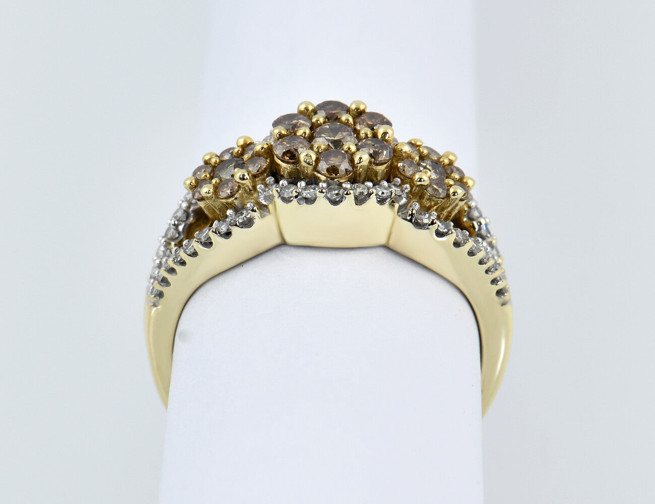 Diamant Ring 375/000 9 K Gelbgold, 67 Diamanten zus. 0,80 ct
