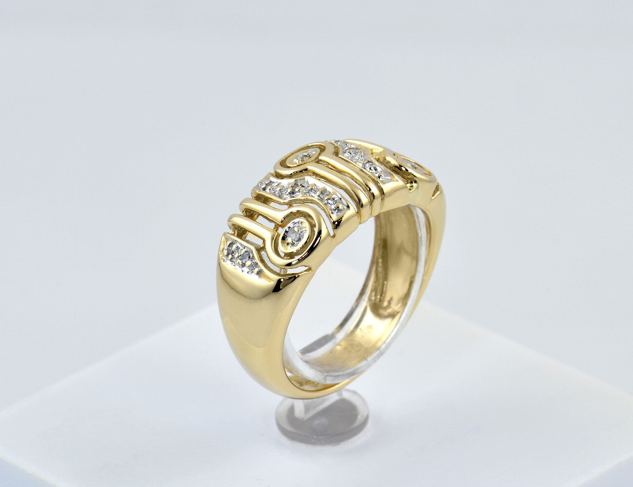 Diamant Ring 585/000 14 K Gelbgold 13 Diamanten zus. 0,12 ct