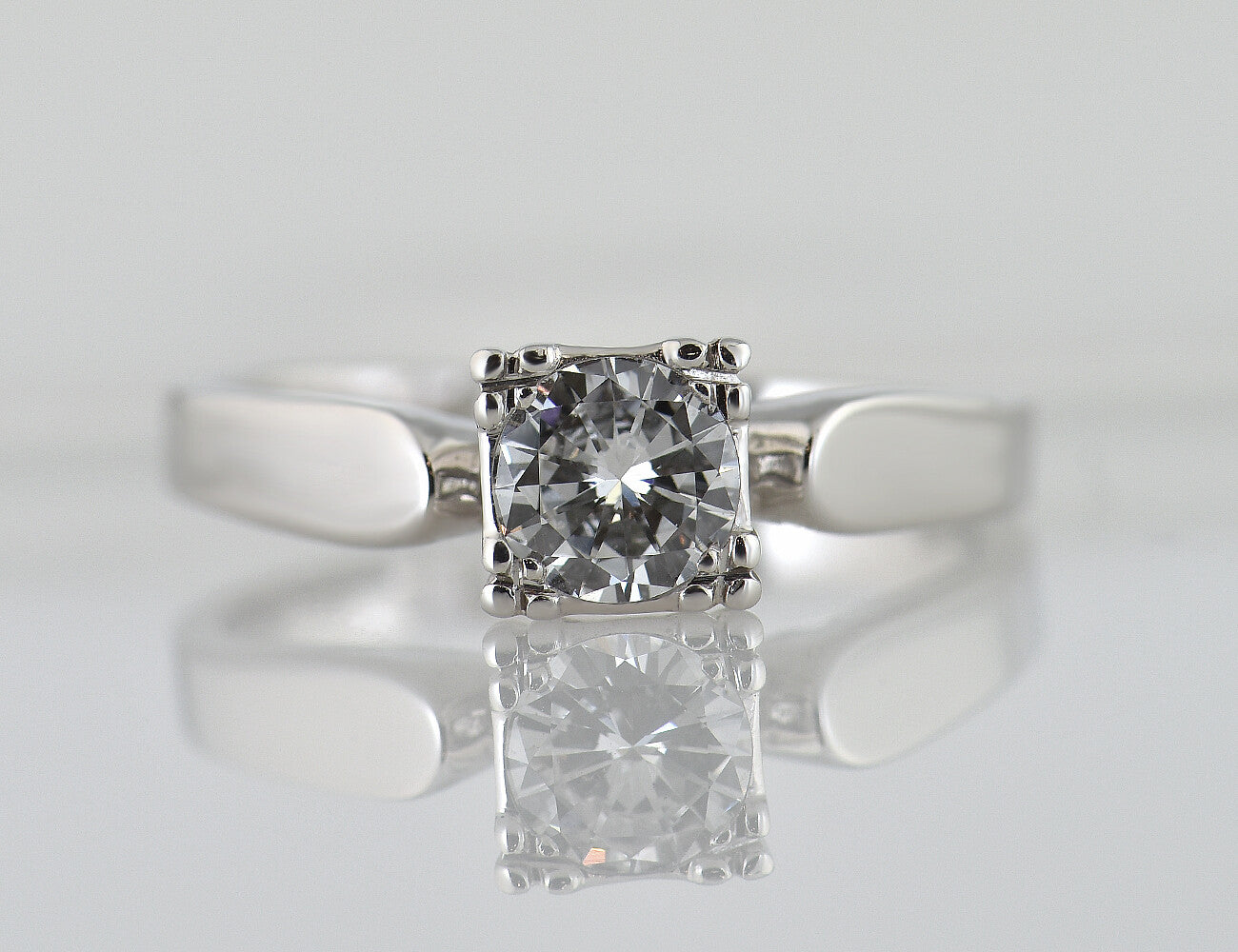Diamant Ring Solitär 585/000 14 K Weißgold  Brillant 0,58 ct