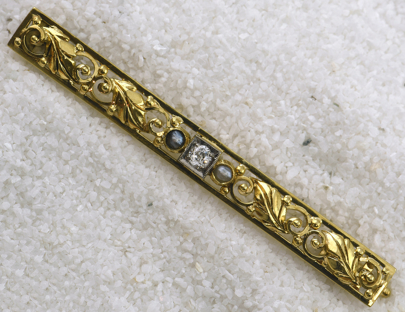 Brosche 585 14 K Gelbgold, Perle, 1 Diamant 0,10 ct
