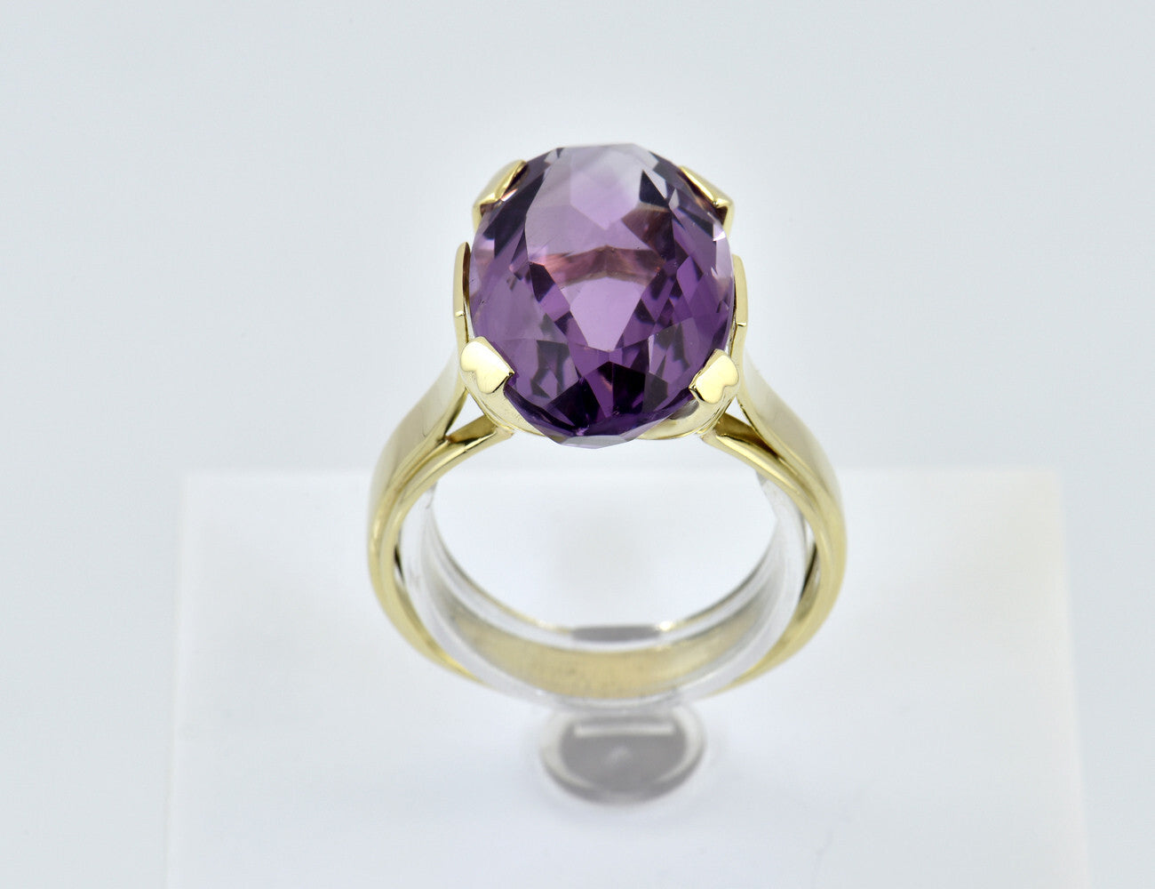 Ring Amethyst 585/000 14 K Gelbgold