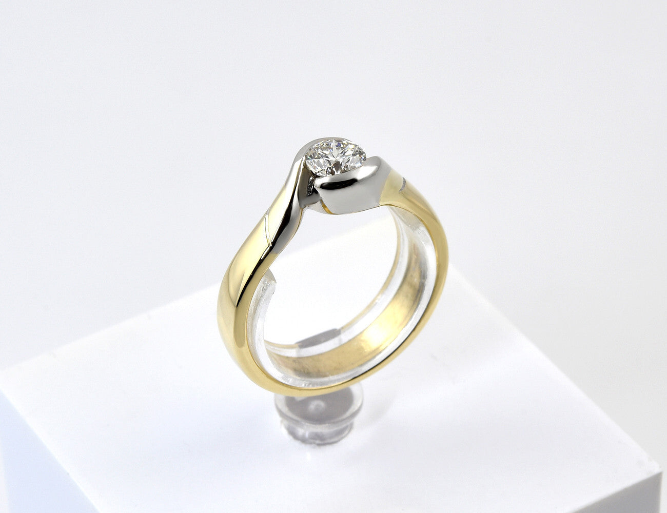 Diamant Solitär Ring 585/000 14 K Gelbgold Brillant 0,51 ct