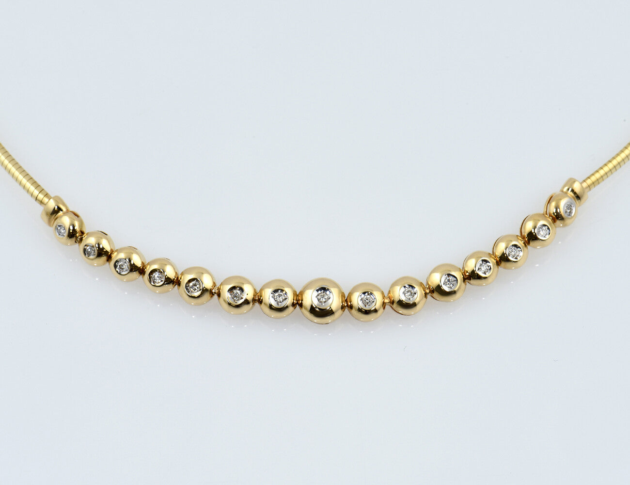 Kette 585/000 14 K Gelbgold Collier 15 Brillanten zus. 0,15 ct, 41 cm lang