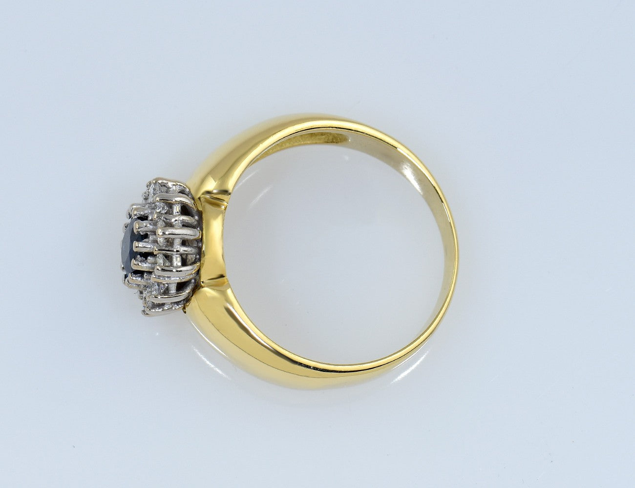 Saphir Diamant Ring 585/000 14 K Gelbgold 12 Brillanten zus. 0,25 ct