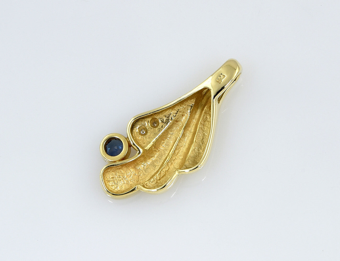 Anhänger Saphir 585/000 14 K Gelbgold, 2 Diamanten zus. 0,02 ct