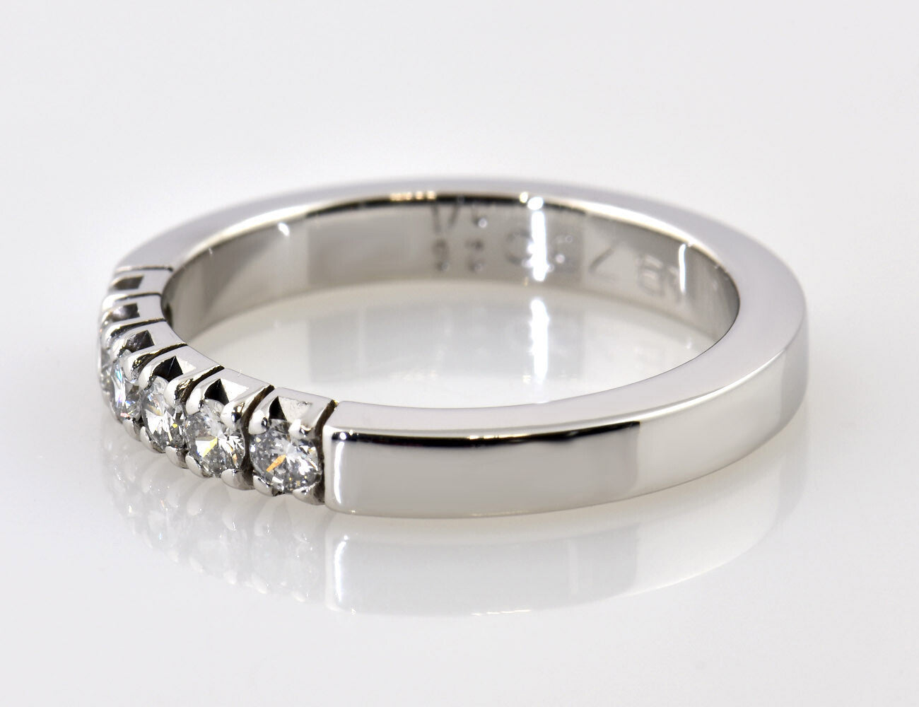 Diamant Ring 750/000 18 K Weißgold 6 Brillanten zus. 0,25 ct