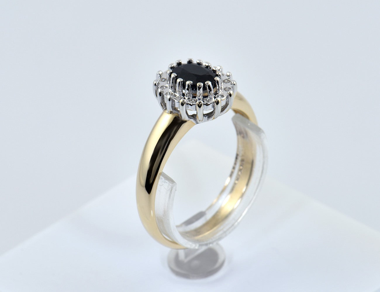 Saphir Diamant Ring 585/000 14 K Gelbgold 14 Brillanten zus. 0,15 ct