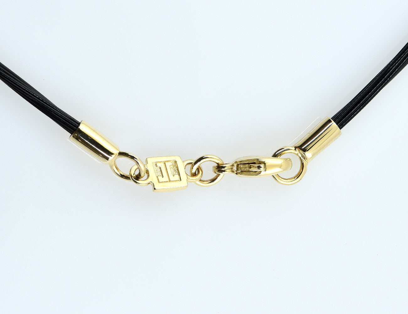 JETTE Halsreif Stahl 45 cm mit Anhänger Herz 585/000 14 K Gelbgold