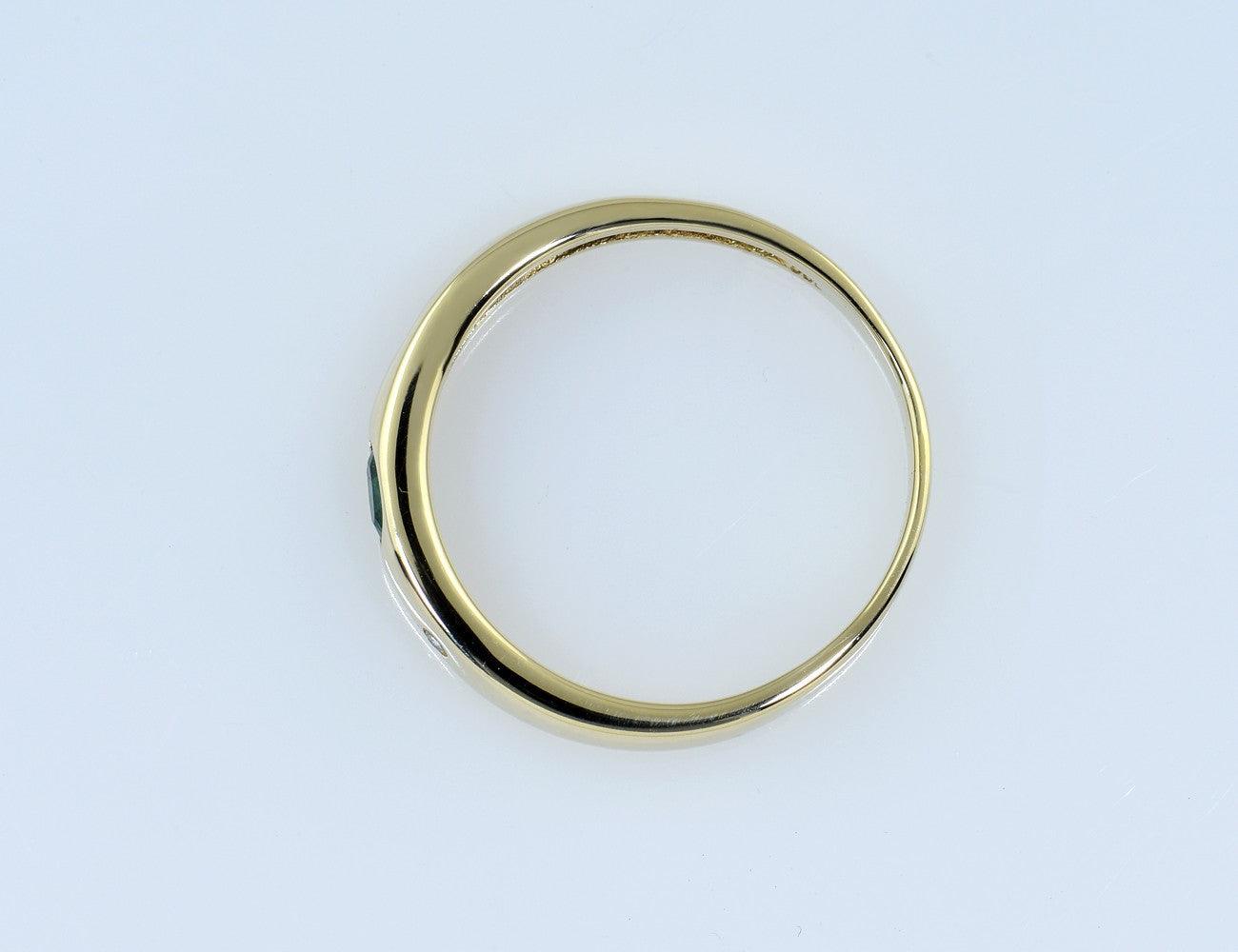 Ring Smaragd Diamant  585/000 14 K Gelbgold 2 Diamanten zus. 0,02 ct