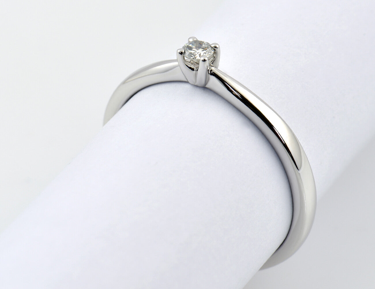 Solitär Diamant Ring 585/000 14 K Weißgold Brillant 0,08 ct