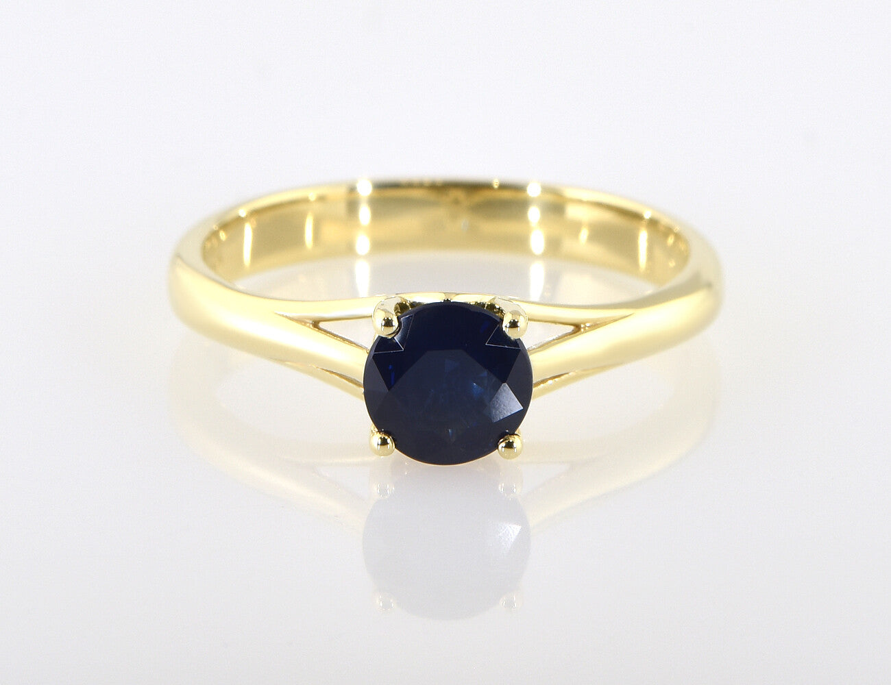 Solitär Saphir Ring 585/000 14 K Gelbgold 0,98 ct