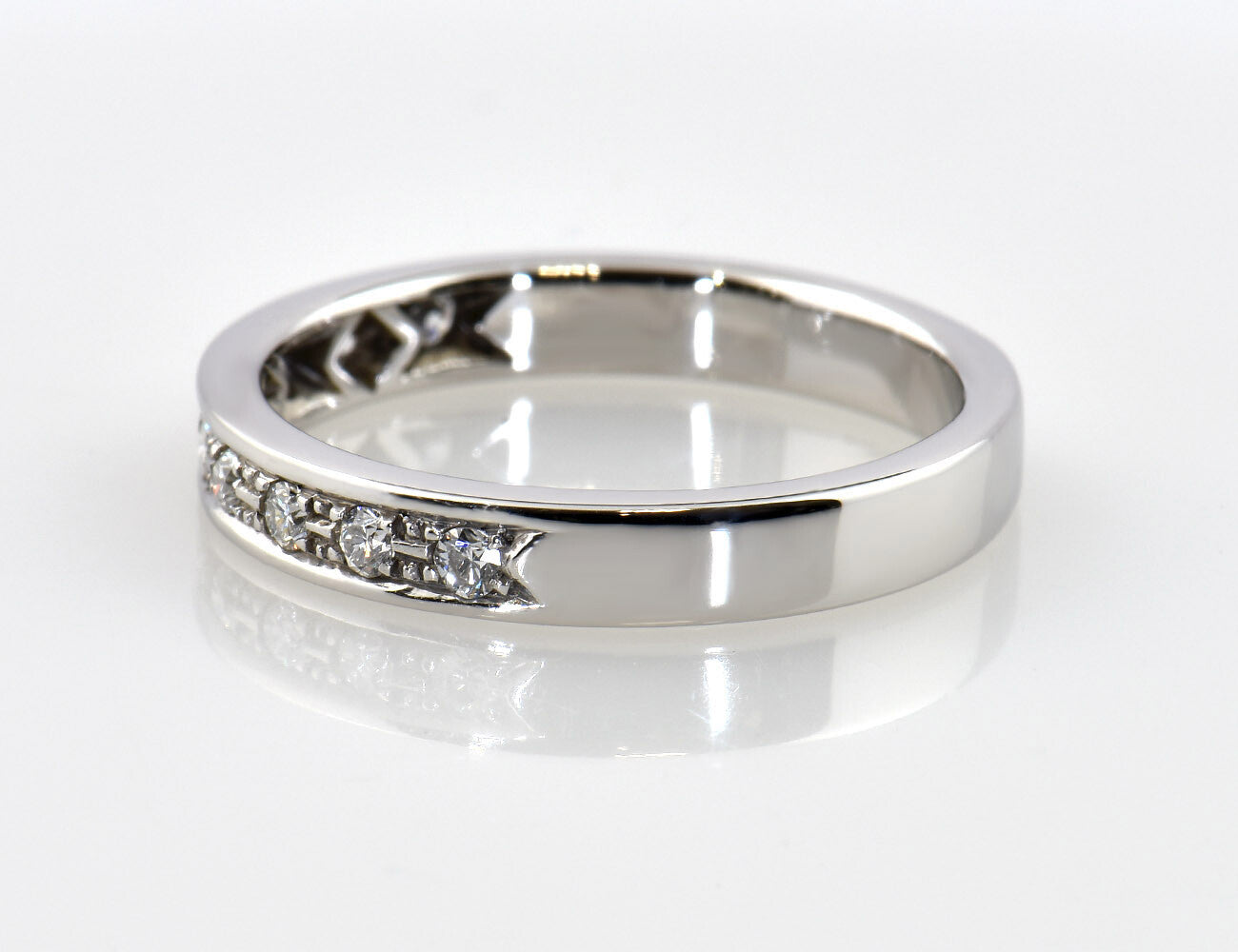 Diamant Ring 590/000 14 K Weißgold 9 Brillanten zus. 0,20 ct