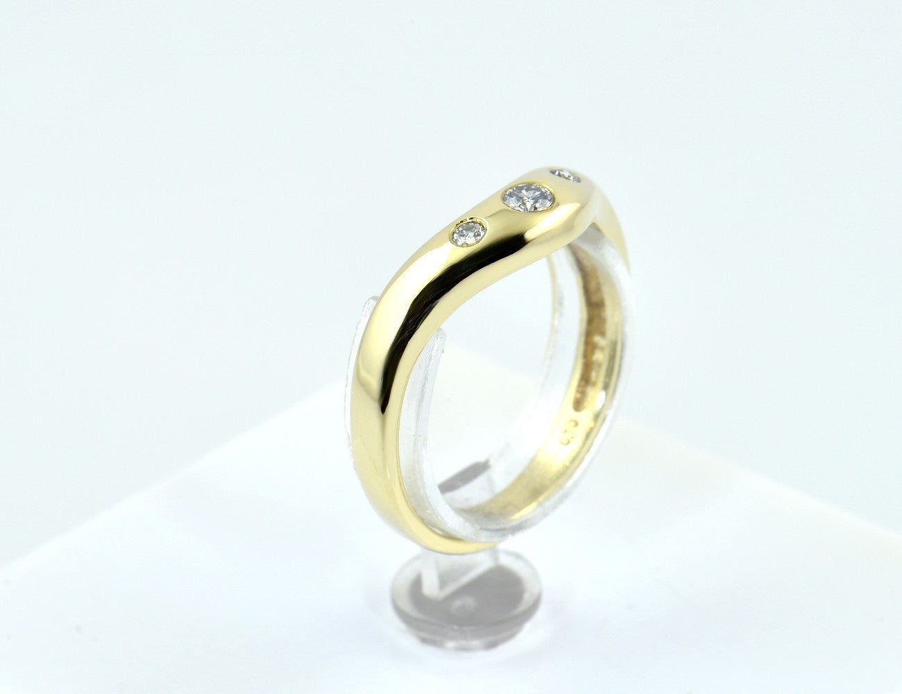 Diamant Ring 585/000 14 K Gelbgold 3 Brillanten zus. 0,10 ct