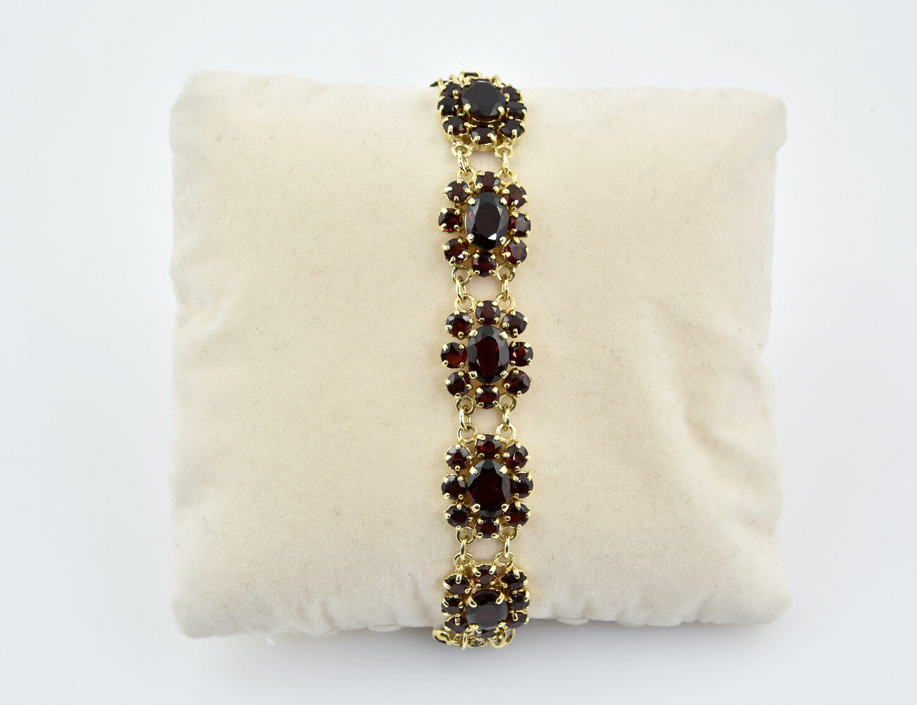 Granat Armband 333/000 8 K Gelbgold, 19 cm lang