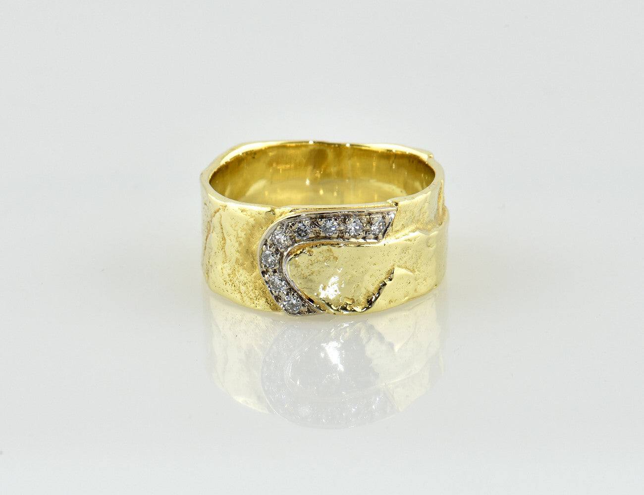 Diamond ring 585/000 14 K yellow gold 8 diamonds total 0.10 ct
