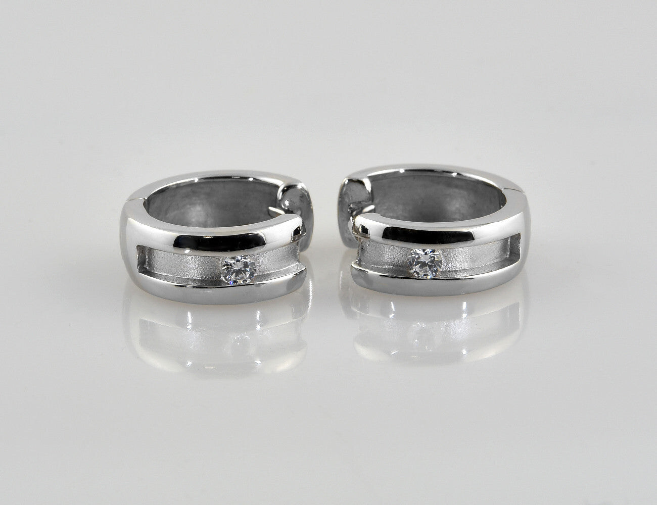 Creolen 333/000 8 K Weißgold Zirkonia