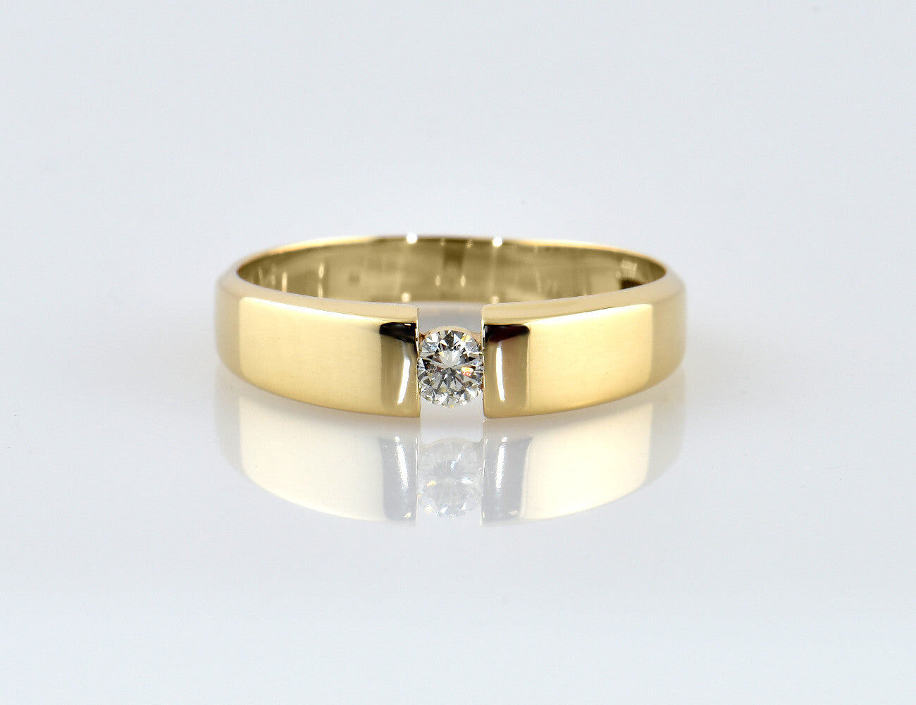 Diamond solitaire ring 585/000 yellow gold 14 K brilliant 0.10 ct