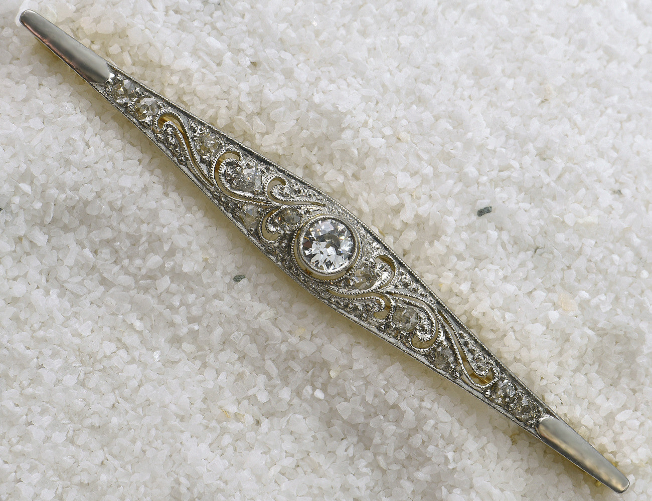 Brosche 585 14 K Gelbgold mit 12 Diamanten zus. 0,40 ct