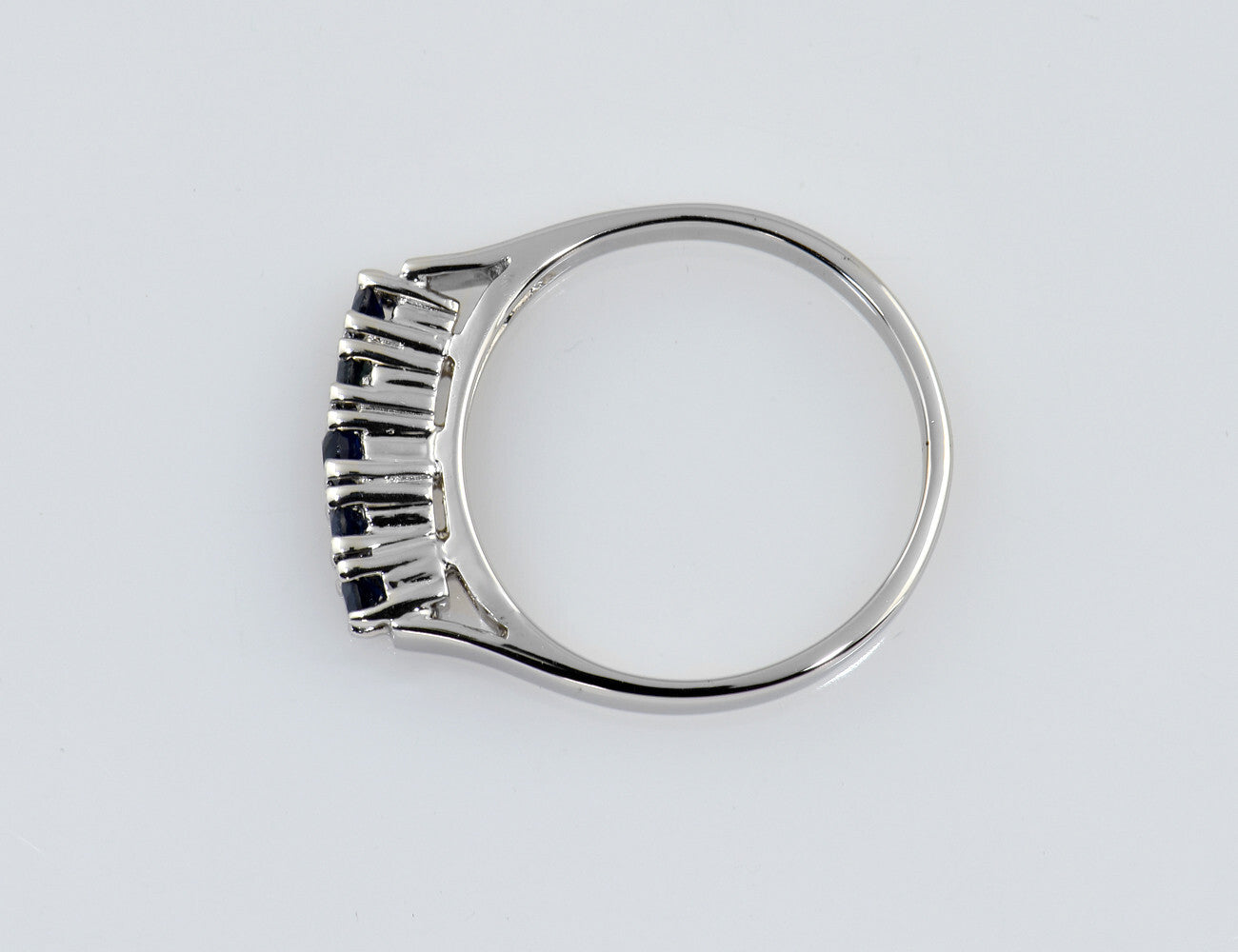 Saphir Ring 590/000 14 K Weißgold