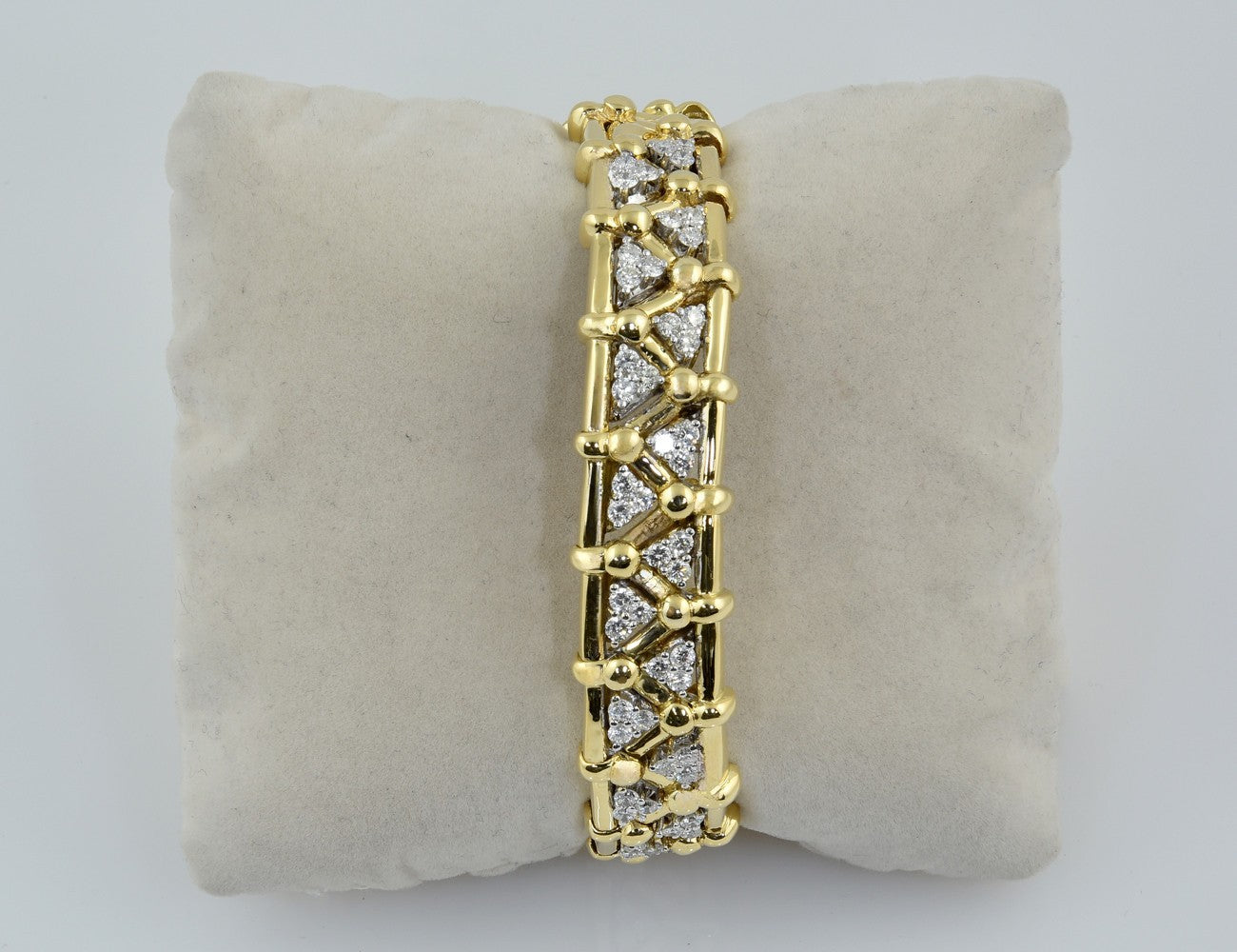 Diamant Armband 750/000 18 K Gelbgold  54 Brillanten zus. 2,50 ct 19 cm lang