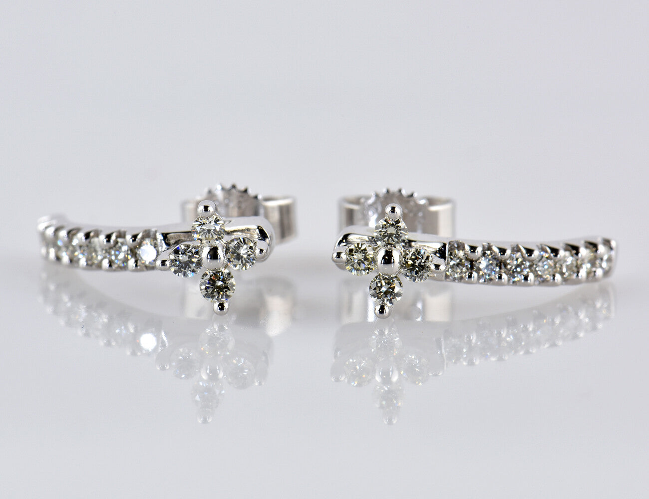 Ohrstecker Diamant 585/000 14 K Weißgold, 22 Brillanten zus. 0,44 ct
