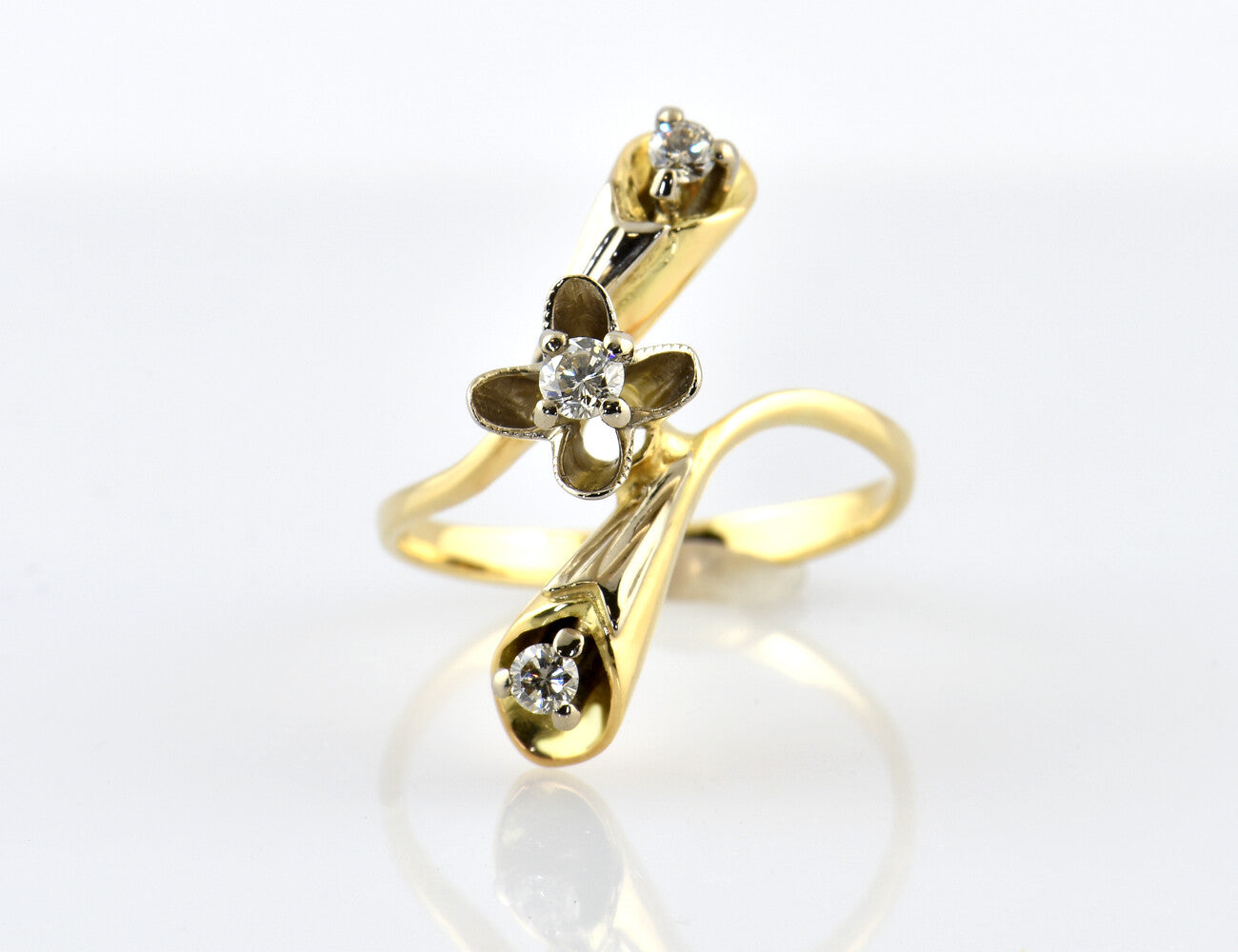 Diamant Ring 750/000 18 K Gelb-/Weißgold 3 Brillanten zus. 0,23 ct