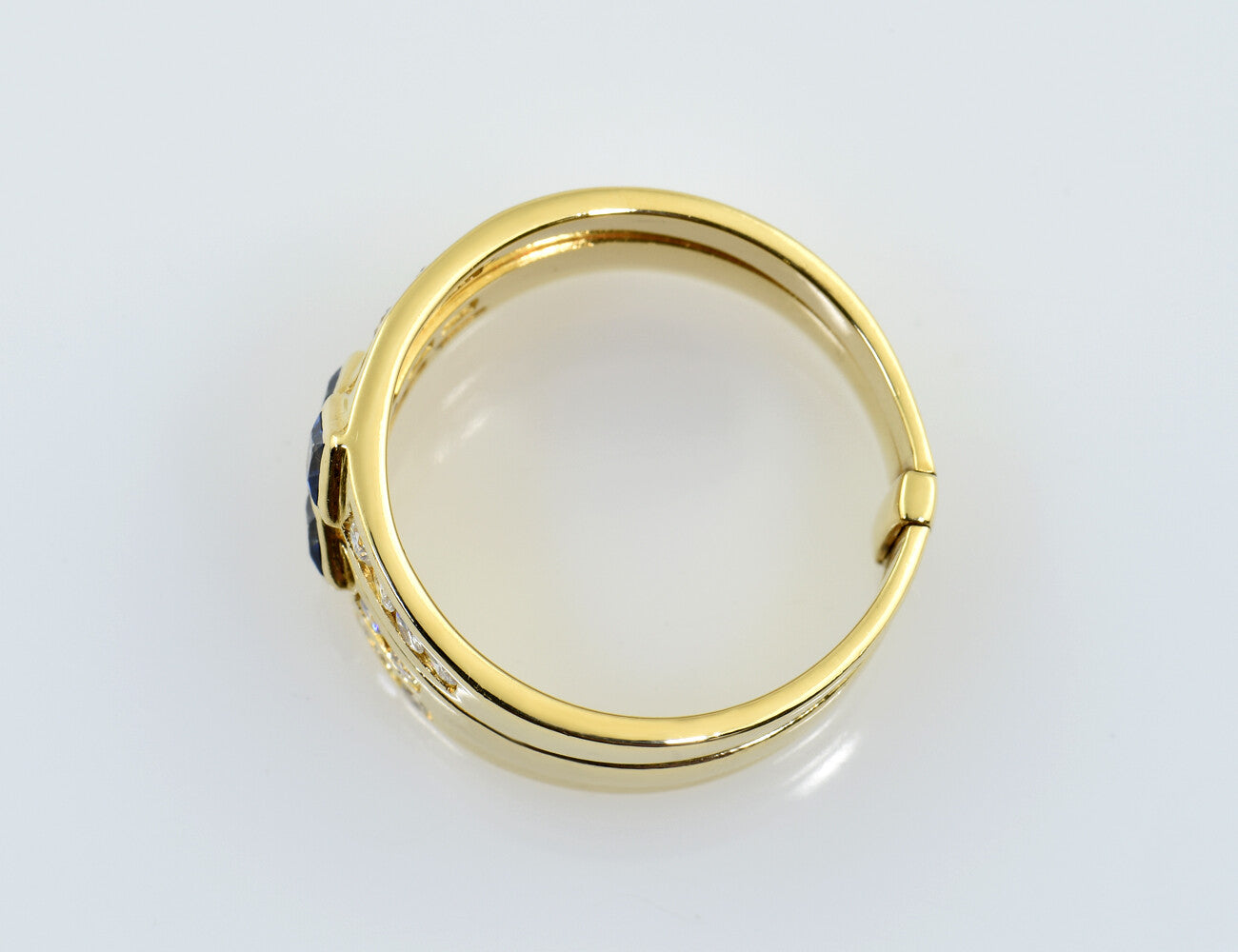 Saphir Diamant Ring 750/000 18 K Gelbgold 20 Brillanten zus. 0,40 ct