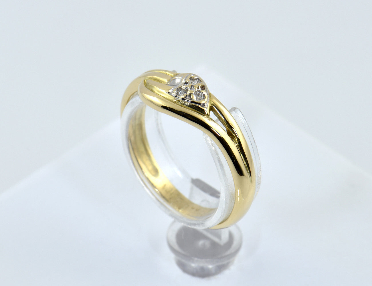 Diamant Ring 750/000 18 K Gelbgold 3 Brillanten zus. 0,03 ct