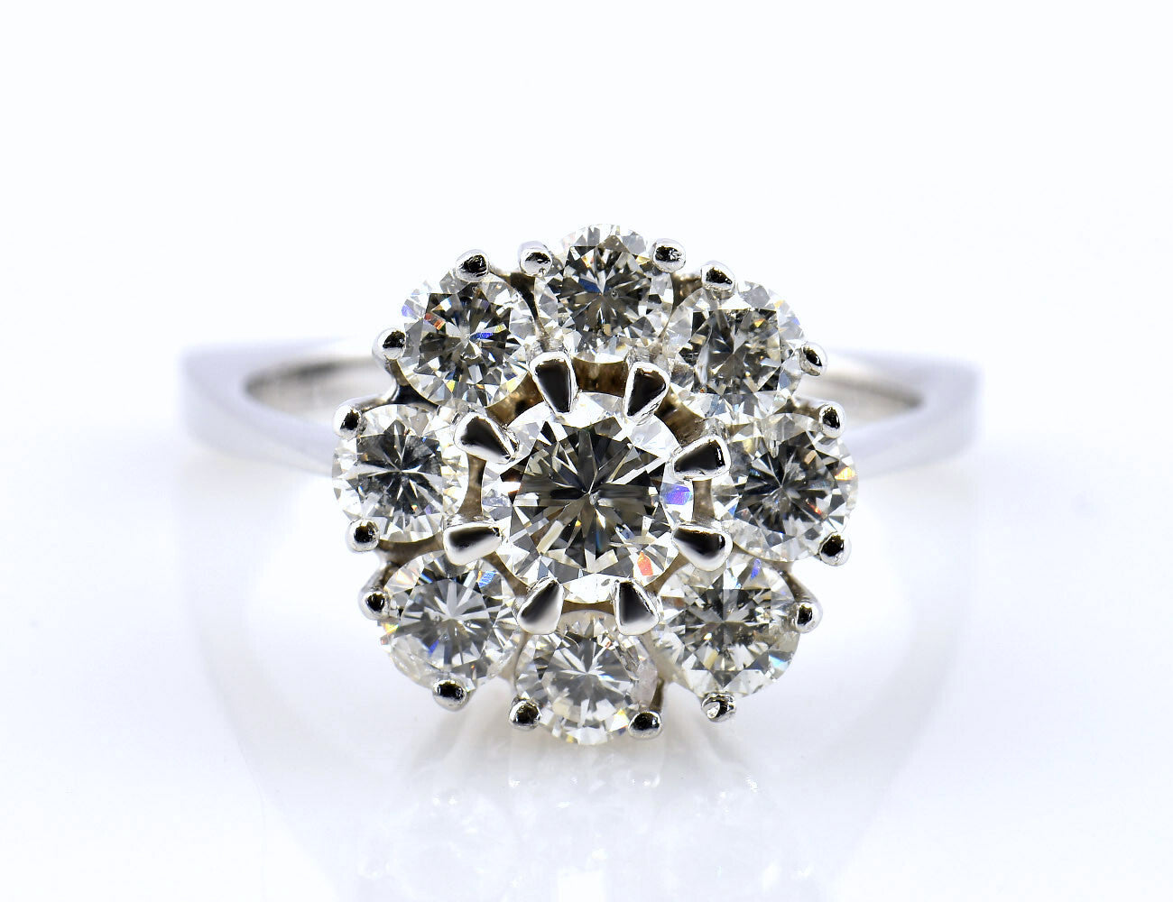 Diamant Ring 750/000 18 K Weißgold 9 Brillanten zus. 2,00 ct