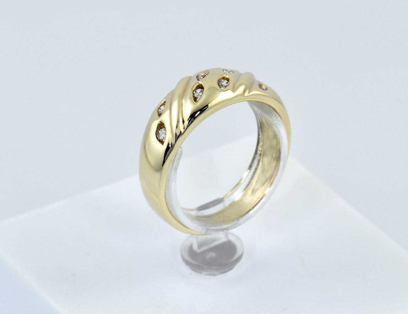 Ring 333/000 8 K Gelbgold Zirkonia