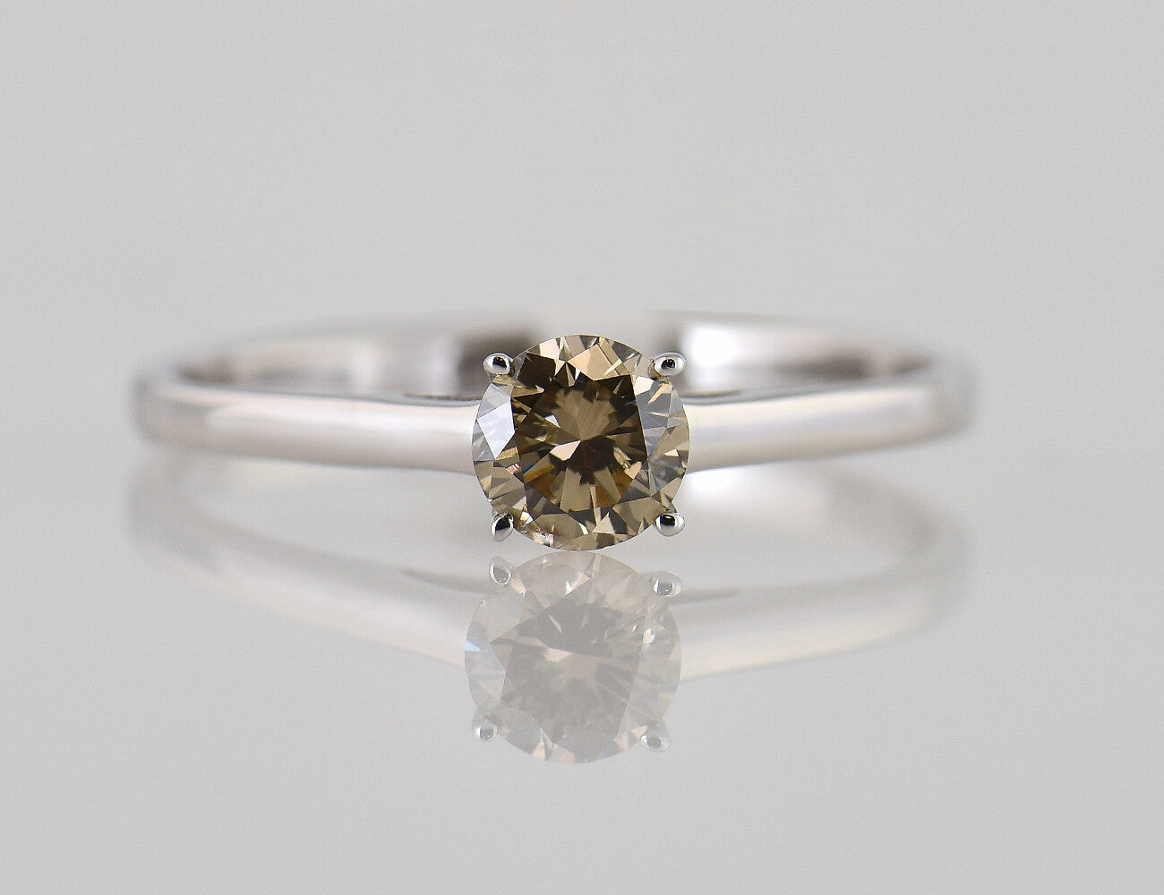 Solitär Diamant Ring 585/000 14 K Weißgold Brillant 0,54 ct