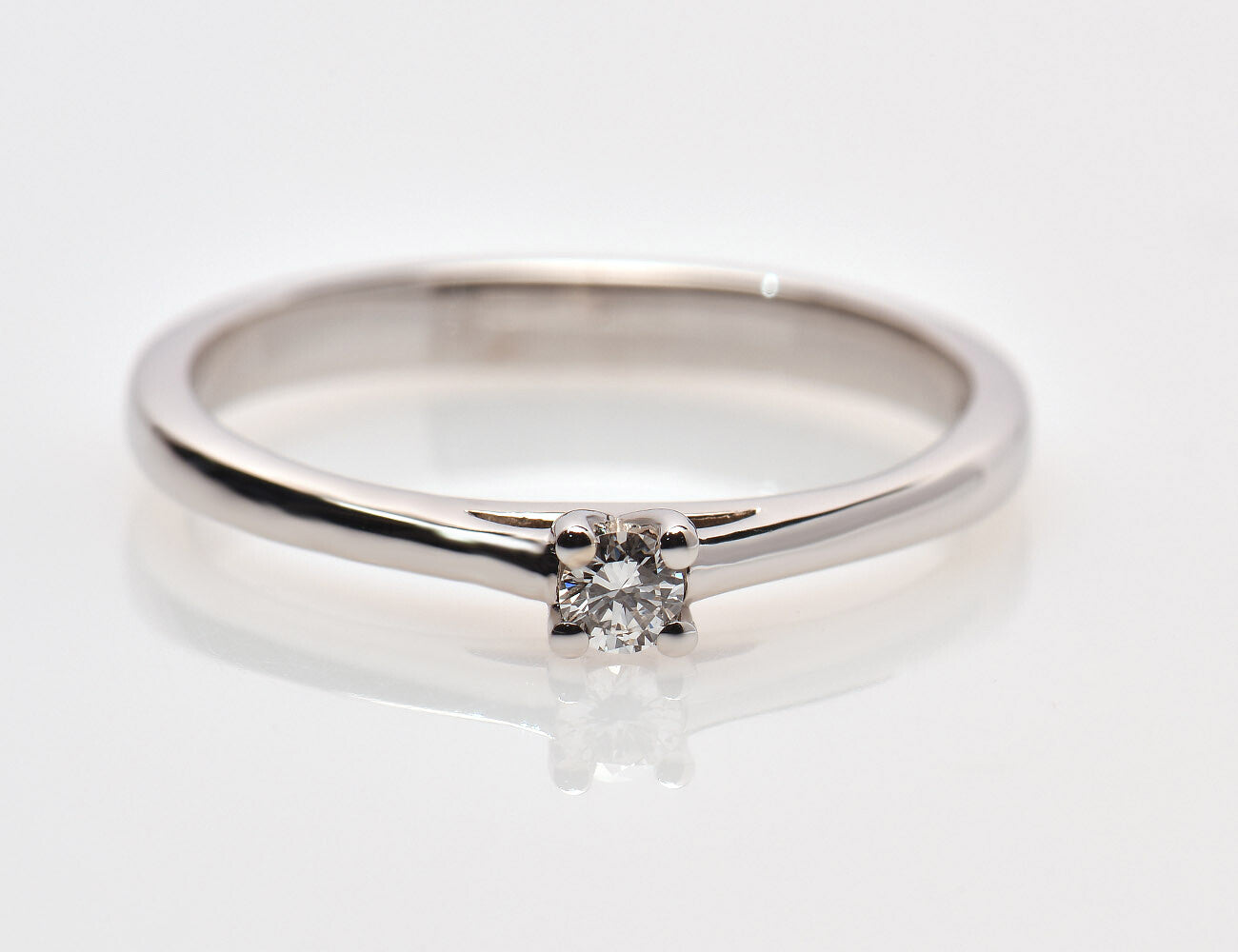 Solitär Diamant Ring 585/000 14 K Weißgold Brillant 0,08 ct