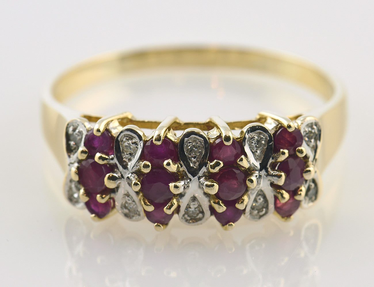 Rubin Diamant Ring 585/000 14 K Gelbgold 10 Diamanten zus. 0,05 ct