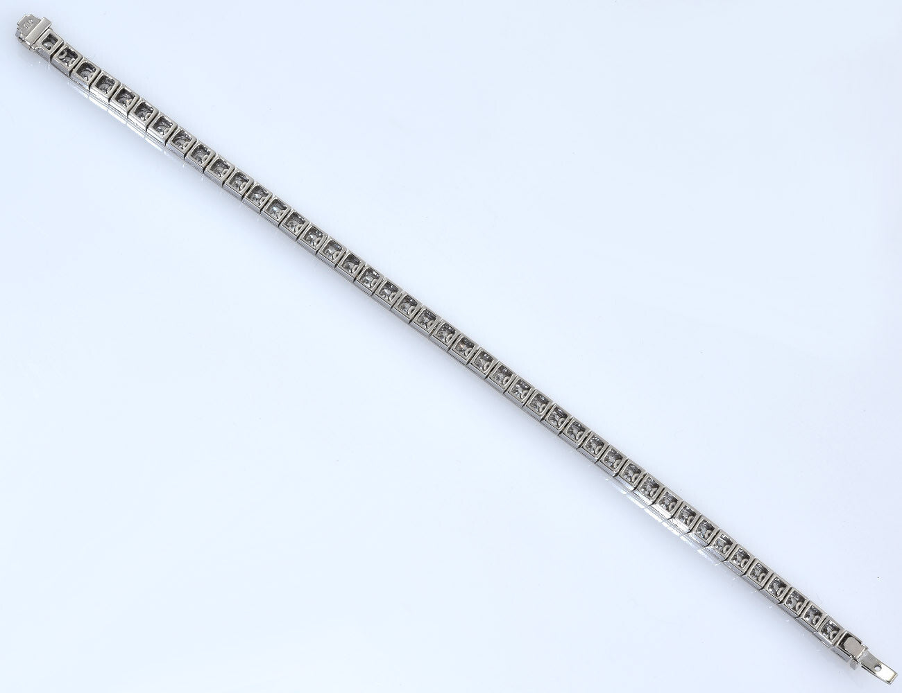 Tennis Armband 18 cm 750/000 18 K Weißgold 45 Diamanten zus. 3,25 ct